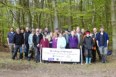 Dig Team 2016 Community Archaeology Thynghowe Sherwood Forest