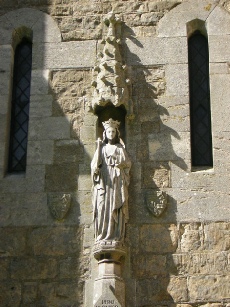 Statue of Eleanor of Castile at Harby Church on Nottinghamshire