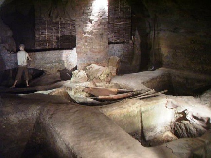 Sherwood Forest Nottingham Tannery Cave